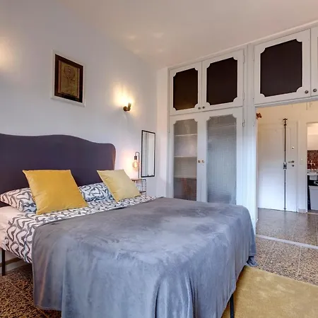 Apartment Studio With Elevator Near The Old Bridge Florence
